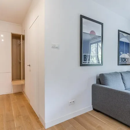 Imperial - Mewa アパート