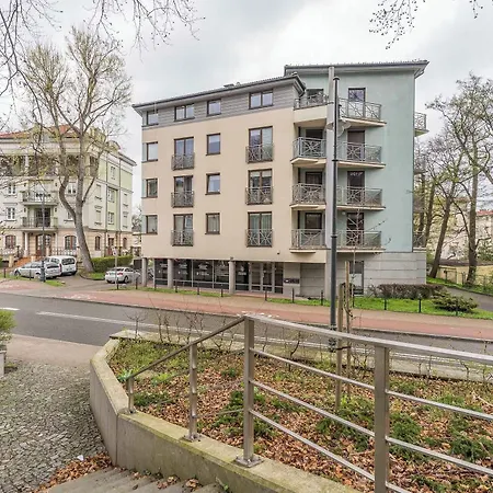 Imperial - Mewa アパート