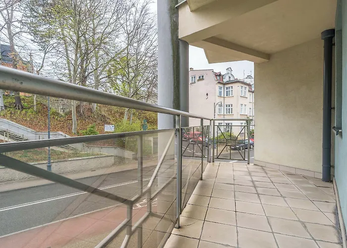 Imperial - Mewa 아파트 *